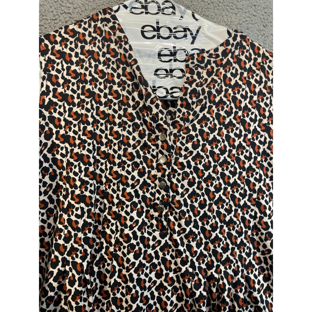 Kim Rogers Shirt Womens Size Large‎   Animal Print Short Sleeve Pullover Top